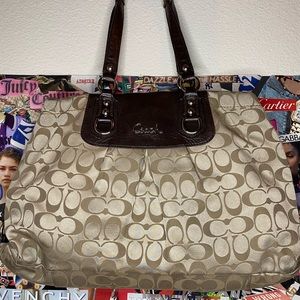 Authentic Signature Coach Shoulder Bag
